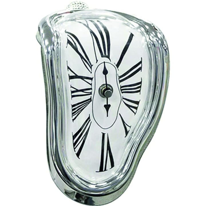 Salvador Dali - elfolyó óra