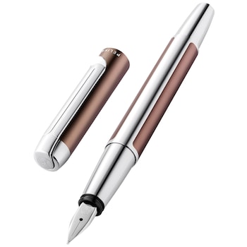 Stilou Pelikan Pura P40, penita M, culoare Mocha Stilou Pelikan Pura P40, penita M, culoare Mocha