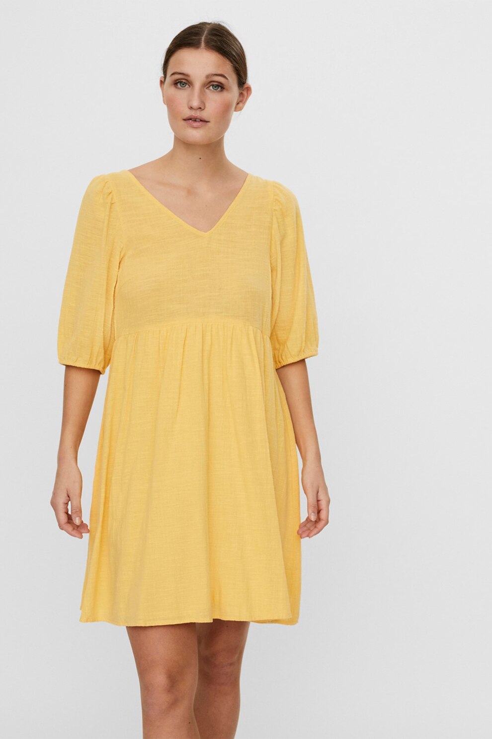 Vero Moda, Rochie mini evazata cu maneci medii, Galben sofran