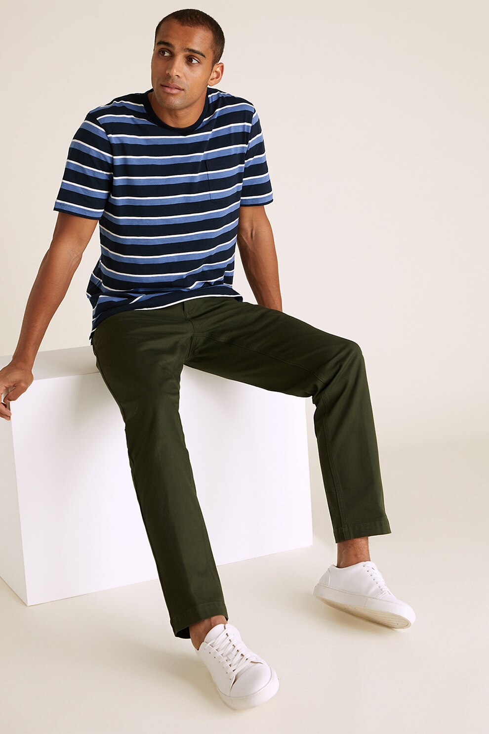 Marks & Spencer, Tricou cu decolteu la baza gatului si model in dungi, Bleumarin