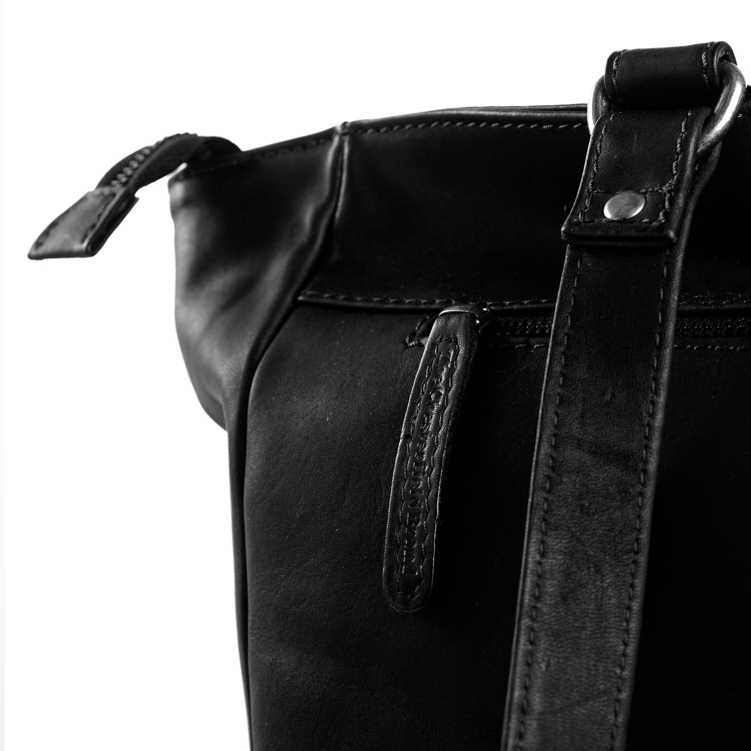 Geanta de laptop din piele naturala, The Chesterfield Brand, Berlin 15.4 inch, Neagra