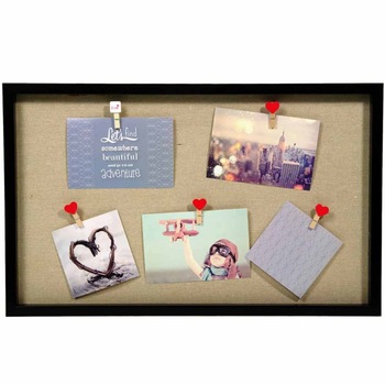 Panou Pufo pentru fotografii cu cleme, 52 x 32 cm, cadran negru Panou Pufo pentru fotografii cu cleme, 52 x 32 cm, cadran negru