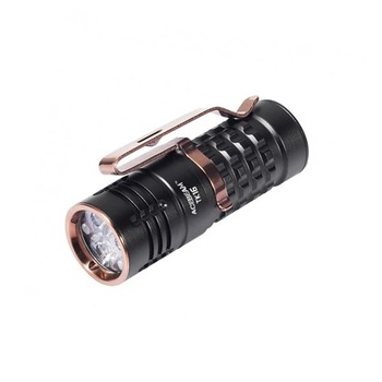 Lanterna Acebeam TK16 AL optica TIR cu acumulator inclus, clip placat cu aur, bidirectional, 6 zile autonomie Lanterna Acebeam TK16 AL optica TIR cu acumulator inclus, clip placat cu aur, bidirectional, 6 zile autonomie