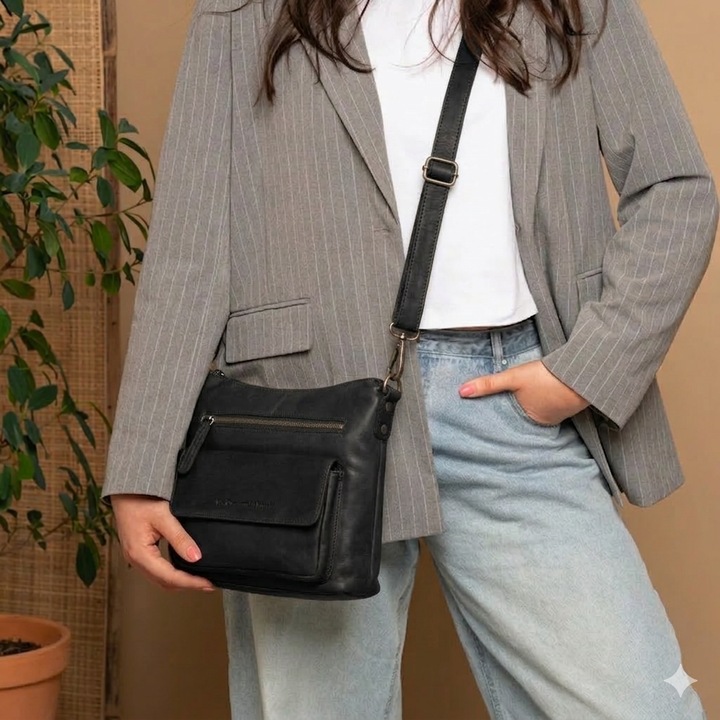 Geanta de dama din piele naturala, The Chesterfield Brand, Hailey, de umar, Negru