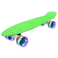 skateboard cu roti luminoase verde 56 x 15 cm imagen 13_0_
0