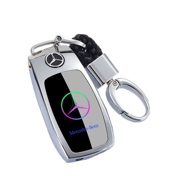 Bricheta electrica aspect tip MERCEDES-BENZ , antivant, reincarcabila USB, metalica - Argintiu Bricheta electrica aspect tip MERCEDES-BENZ , antivant, reincarcabila USB, metalica - Argintiu