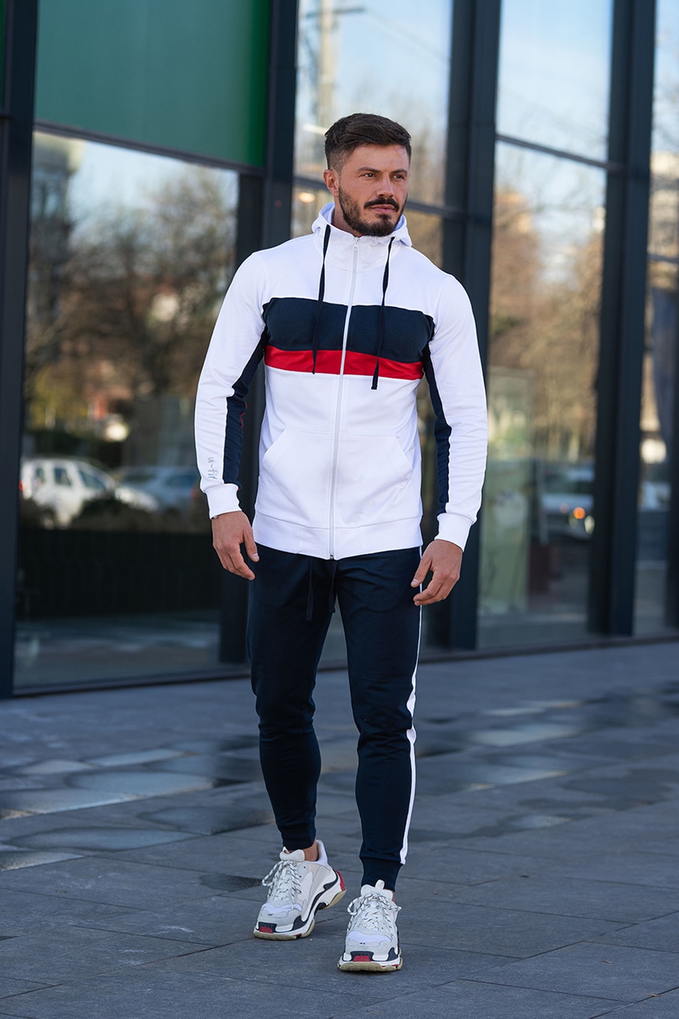 uFIT, Trening slim fit cu fermoar si detalii contrastante Care-Fit, Alb/Bleumarin/Rosu, 2XL