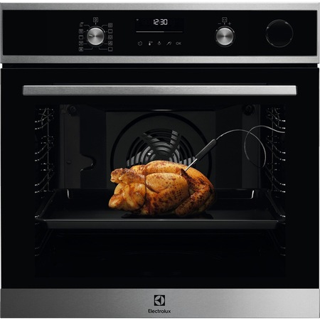 Cuptor incorporabil Electrolux EOC6P77WX, Electric 72l, Multifunctional, SteamCrisp, Wi-Fi, Convectie, Autocuratare pirolitica, Grill, Senzor gatire, Clasa A+, Negru