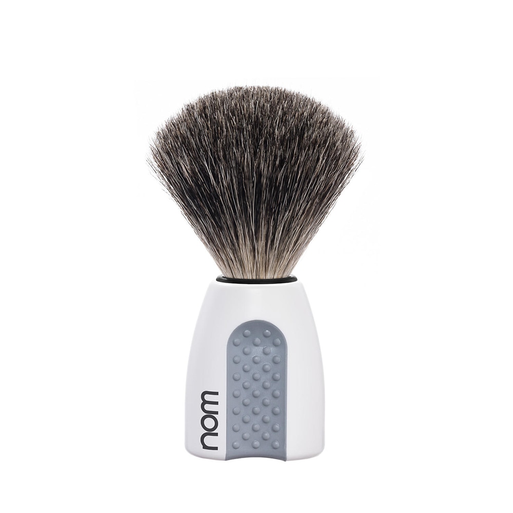 Pamatuf cu par de bursuc, pure badger, NOM Erik 81, alb