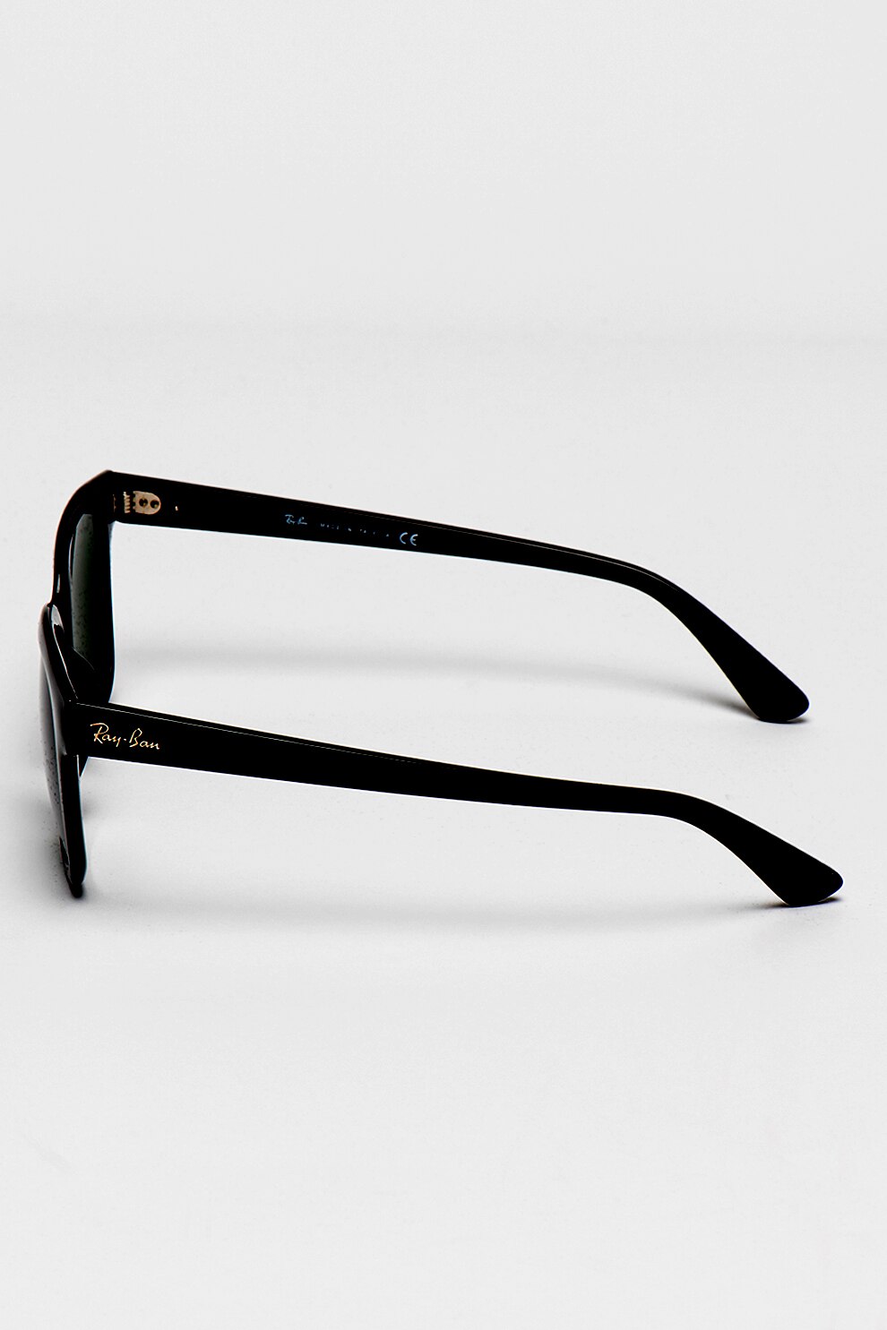 Ray Ban Wayfarer 51 20 150 Standard ray-ban-wayfarer-51-20-150-standard