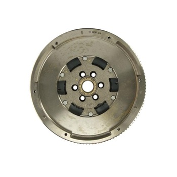 Volanta Volkswagen Amarok 2009-> 2HA,2HB, S1B, S6B, S7A, S7B 415 0549 10 Volanta Volkswagen Amarok 2009-> 2HA,2HB, S1B, S6B, S7A, S7B 415 0549 10