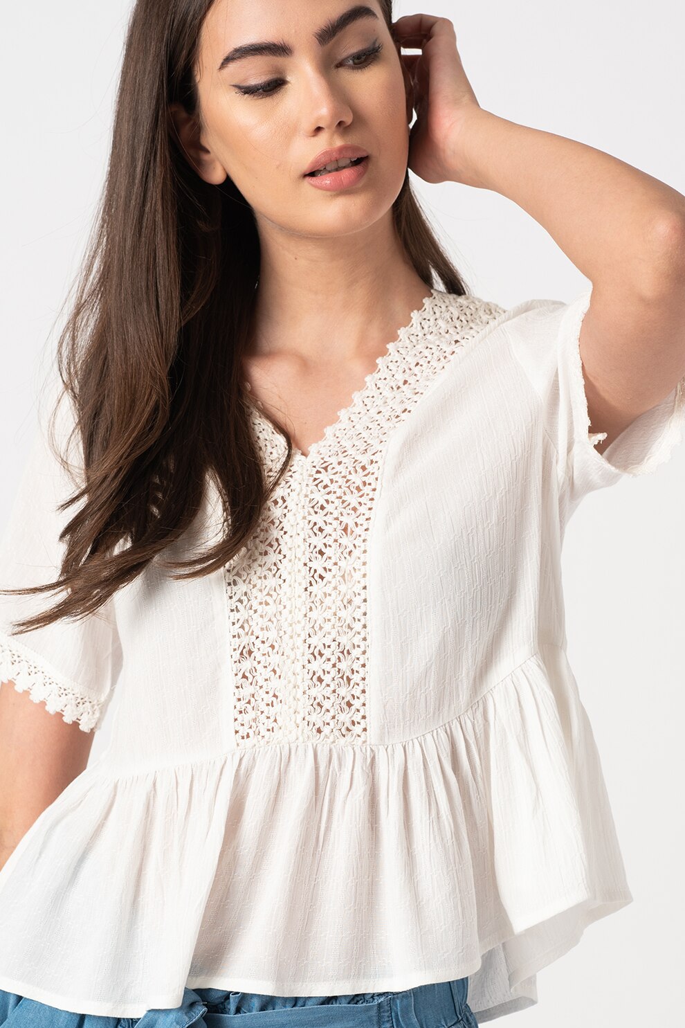 Haily's, Tricou cu decolteu in V si detalii brodate Jula, Alb