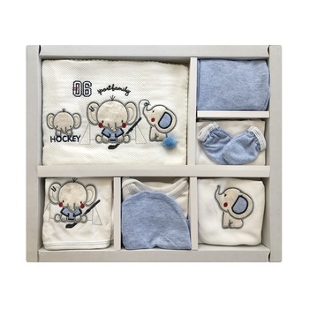 Set cadou Bebelusi/Baieti, DONINO BABY model Elephant family, 10 piese, 0-4 luni, Bumbac 100%, Alb/Albastru melange Set cadou Bebelusi/Baieti, DONINO BABY model Elephant family, 10 piese, 0-4 luni, Bumbac 100%, Alb/Albastru melange