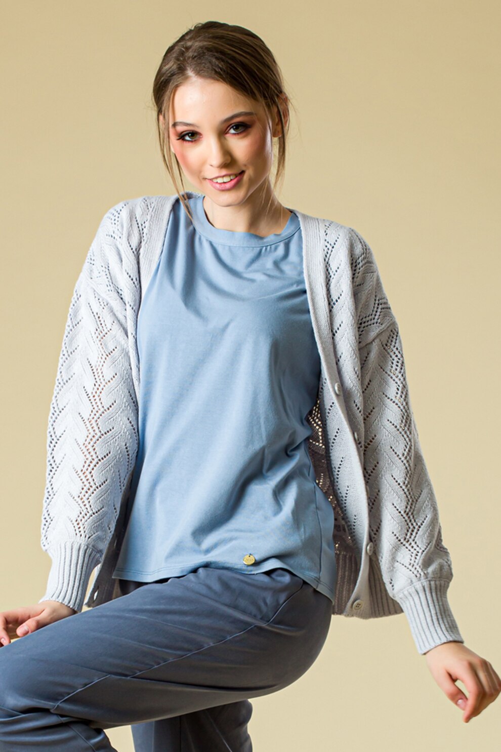 Sense, Cardigan cu perforatii si nasturi Jade, Gri deschis