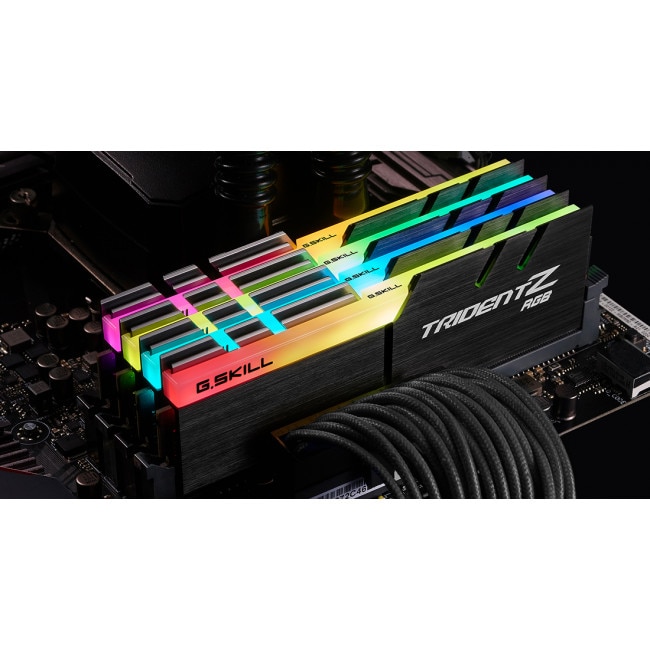 Memorie G.SKILL Trident Z RGB 64GB(4x16GB) DDR4 PC4-28800 3600MHz