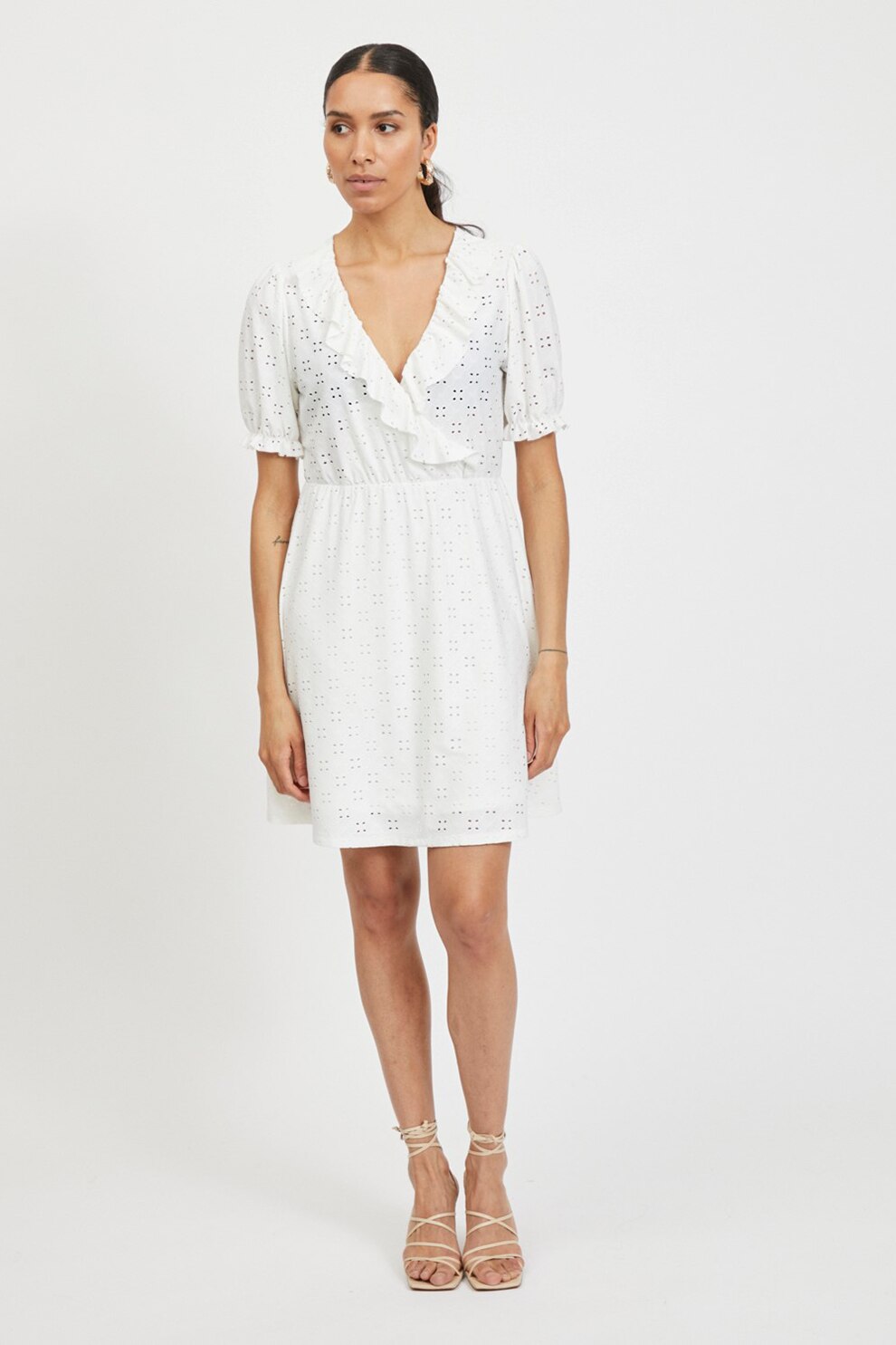 Vila, Rochie mini evazata cu broderie din dantela Sangallo, Alb