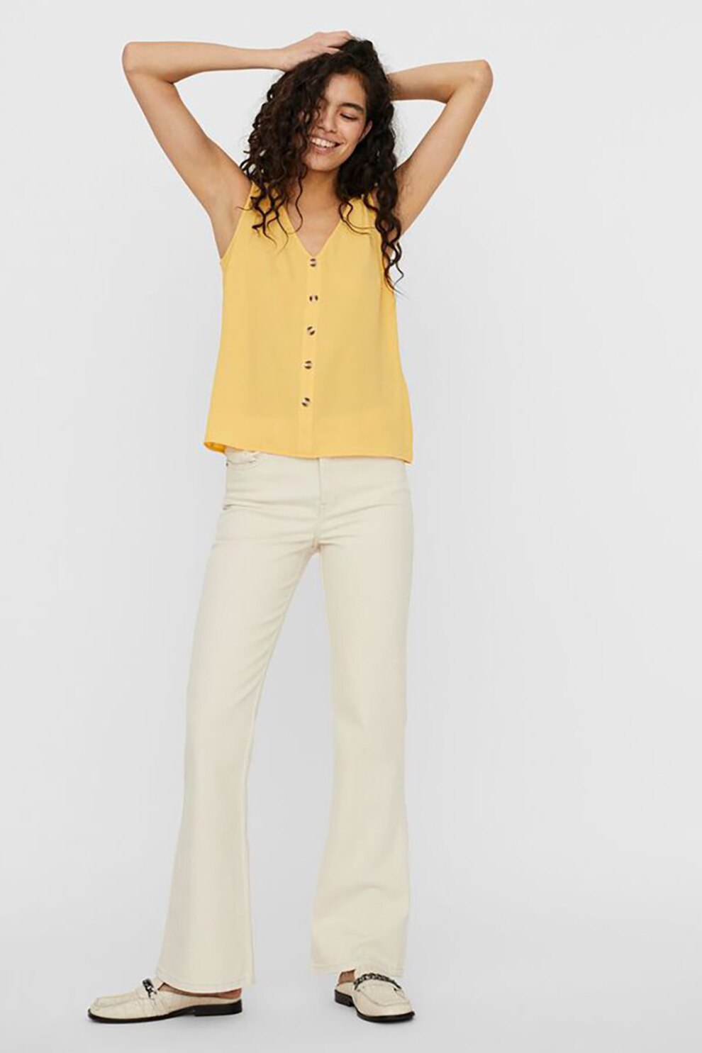 Vero Moda, Top cu decolteu in V si nasturi decorativi, Galben