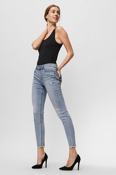 Vero Moda, Blugi skinny cu aspect decolorat Hanna, Albastru lavanda, XS-L32 Vero Moda, Blugi skinny cu aspect decolorat Hanna, Albastru lavanda, XS-L32