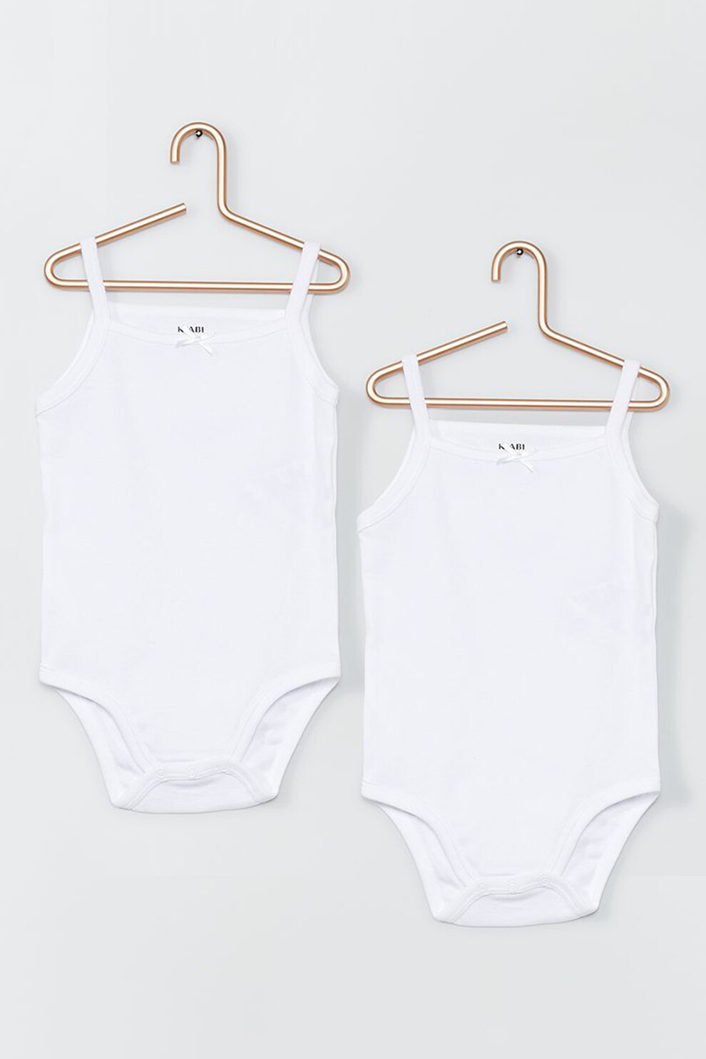 KIABI, Set de 2 body-uri de bumbac organic, fete, cu bretele inguste, Alb, Alb, 90-97 CM
