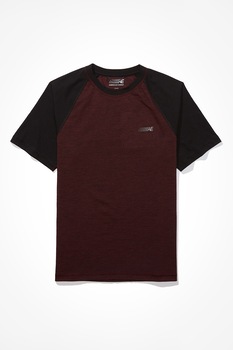 American Eagle, Tricou cu decolteu la baza gatului si maneci raglan, Rosu Bordeaux American Eagle, Tricou cu decolteu la baza gatului si maneci raglan, Rosu Bordeaux