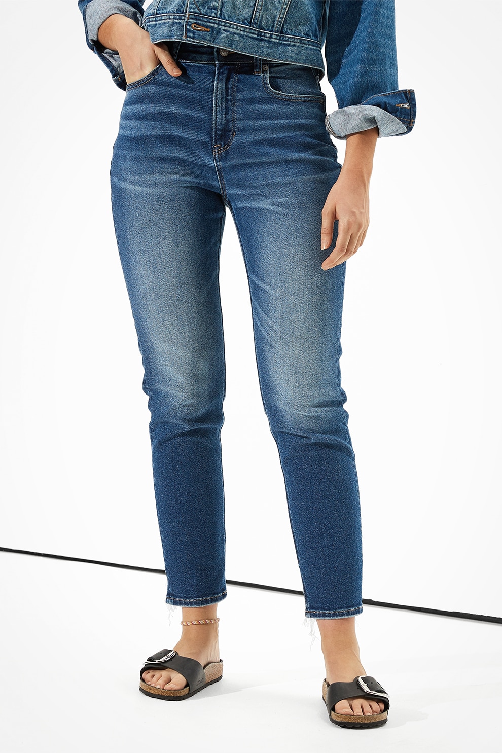 American Eagle, Blugi mom fit cu terminatie cu aspect deteriorat, Albastru inchis