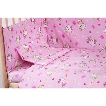 Lenjerie patut Hello Kitty, 5 piese, roz deschis, 120x60 cm Lenjerie patut Hello Kitty, 5 piese, roz deschis, 120x60 cm