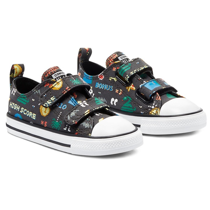 Converse 770213C Chuck Taylor All Star 2V Gamer Gyerek Cipő, 18, Többszínű