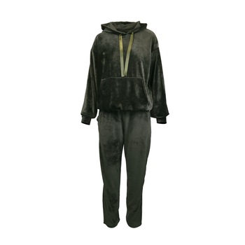 Trening dama, UNIVERS FASHION, catifelat, culoare verde, marime L Trening dama, UNIVERS FASHION, catifelat, culoare verde, marime L