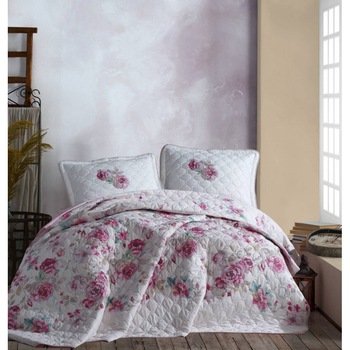 Cuvertura matlasata 240 x 260 cm + 2 fete perna bumbac 100%, 3 piese, Pucioasa, Desima Roz V1 Cuvertura matlasata 240 x 260 cm + 2 fete perna bumbac 100%, 3 piese, Pucioasa, Desima Roz V1