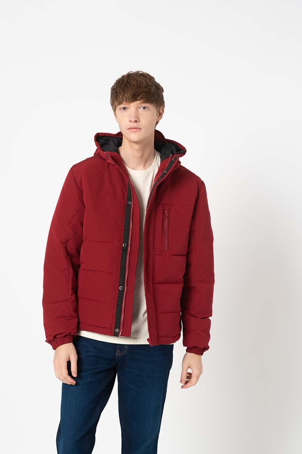 Wrangler, Geaca cu gluga The Bodyguard, Rosu