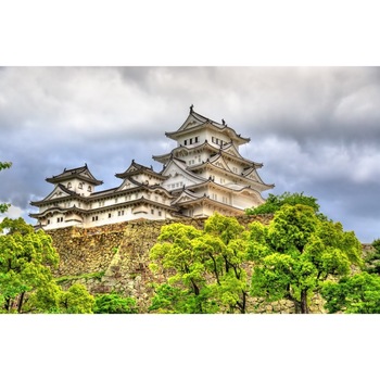 Fototapet de perete autoadeziv si lavabil City64 Castel Himeji Japonia, 220 x 135 cm Fototapet de perete autoadeziv si lavabil City64 Castel Himeji Japonia, 220 x 135 cm