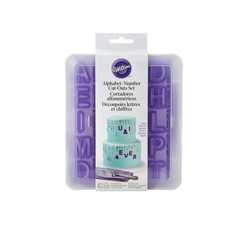 Set 40 decupatoare fondant litere, cifre, WILTON Set 40 decupatoare fondant litere, cifre, WILTON