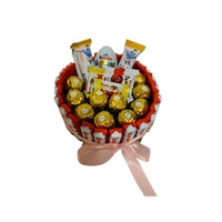 cadou dulce bunch of flowers forma rotunda mix de dulciuri kinder si ferrero rocher  570 g imagen 12_0_
0