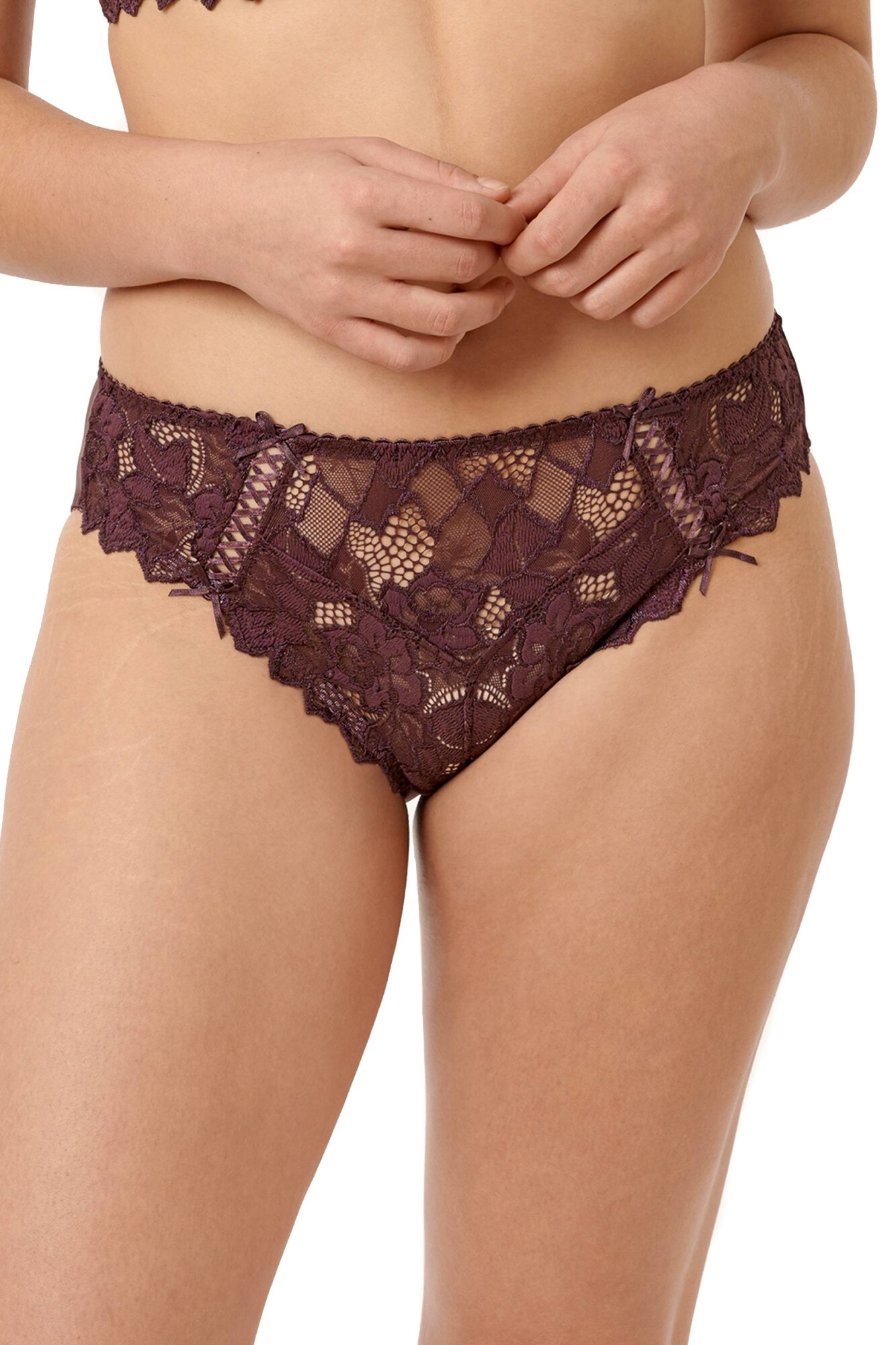 Chiloti model clasic de colectie frantuzeasca din dantela si microfibra, Arum, Mov pruna