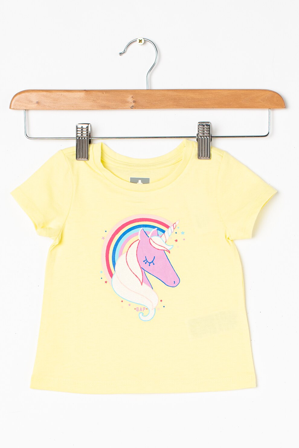 GAP, Tricou cu decolteu la baza gatului si imprimeu grafic, galben pal