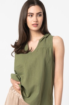 GAP, Top cu imprimeu si decolteu in V, Verde militar GAP, Top cu imprimeu si decolteu in V, Verde militar