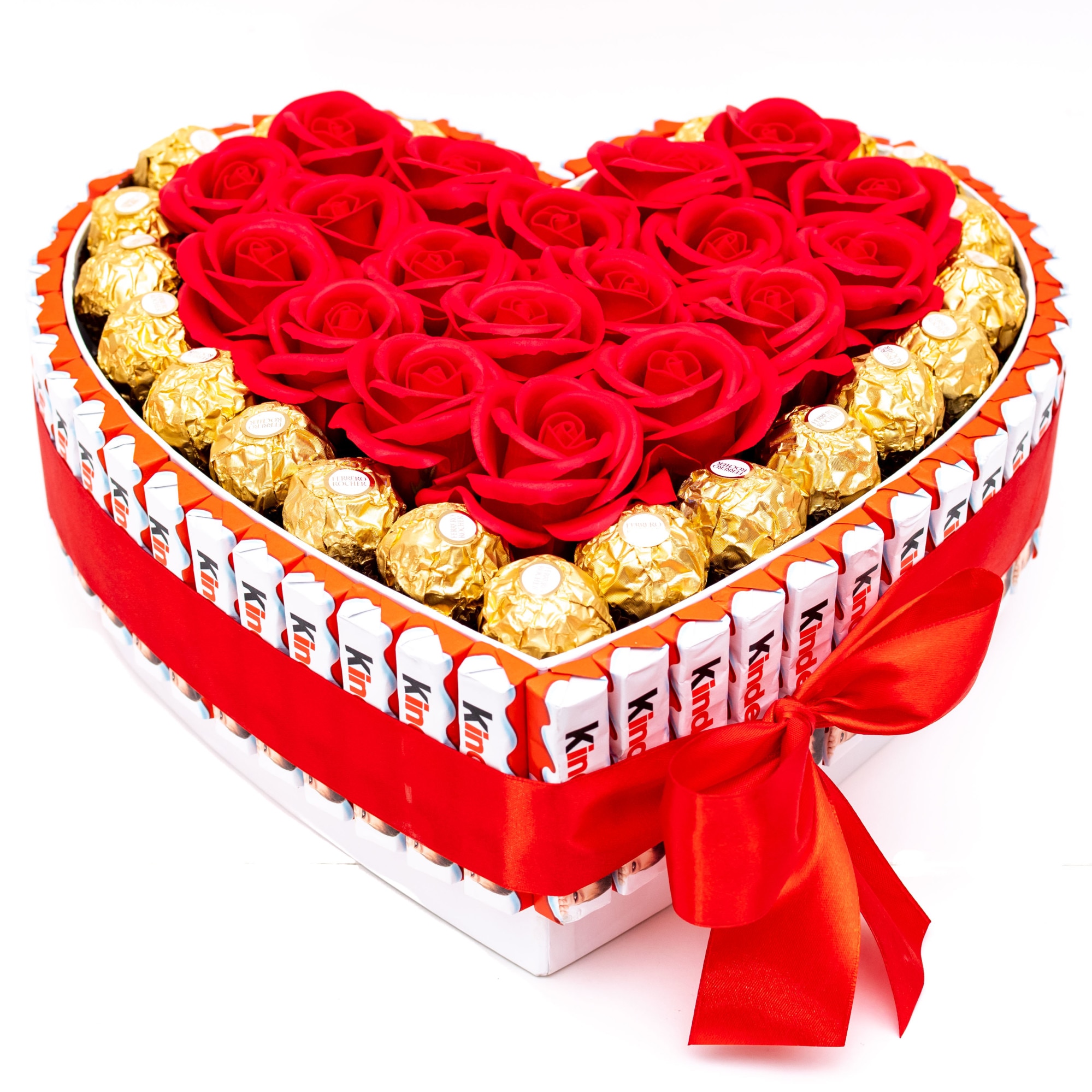 Aranjament Floral Kinder Ferrero Love, 19 Trandafiri, Colorissima, 30 cm