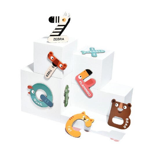 Litere magnetice, 26 litere, magnet pe tot spatele