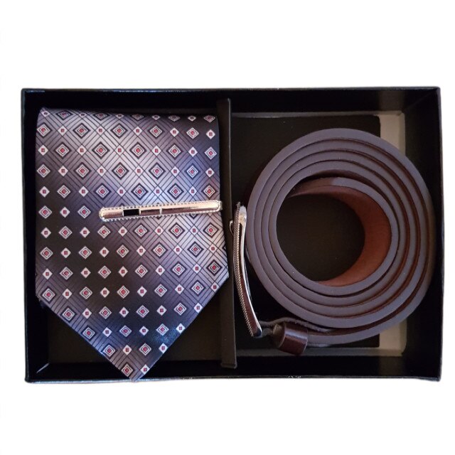 Set cadou 2 piese pentru barbati, cravata, curea
