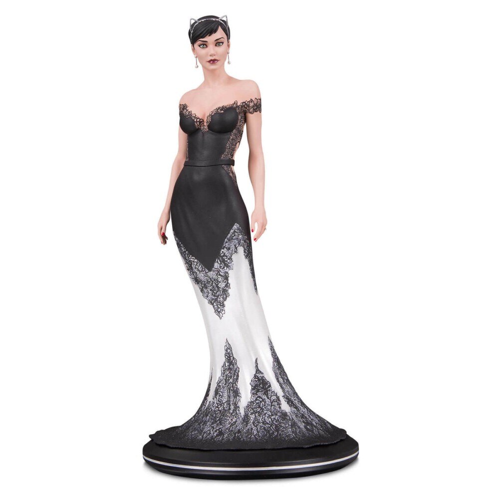 Figurina DC Cover Girls Catwoman Wedding Dress by Joelle Jones 26 cm