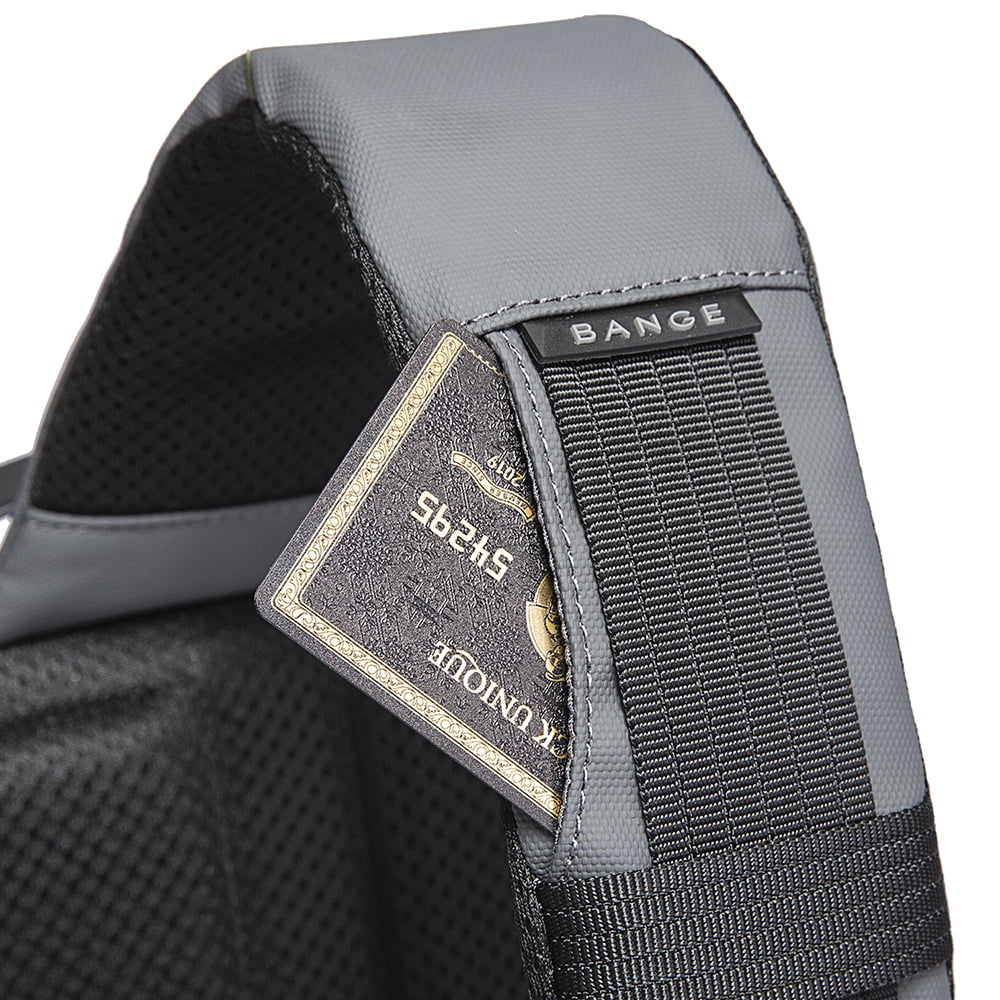 Rucsac crossbody/de umar casual, impermeabil, cu port de incarcare USB si compartiment casti, Bange, Gri
