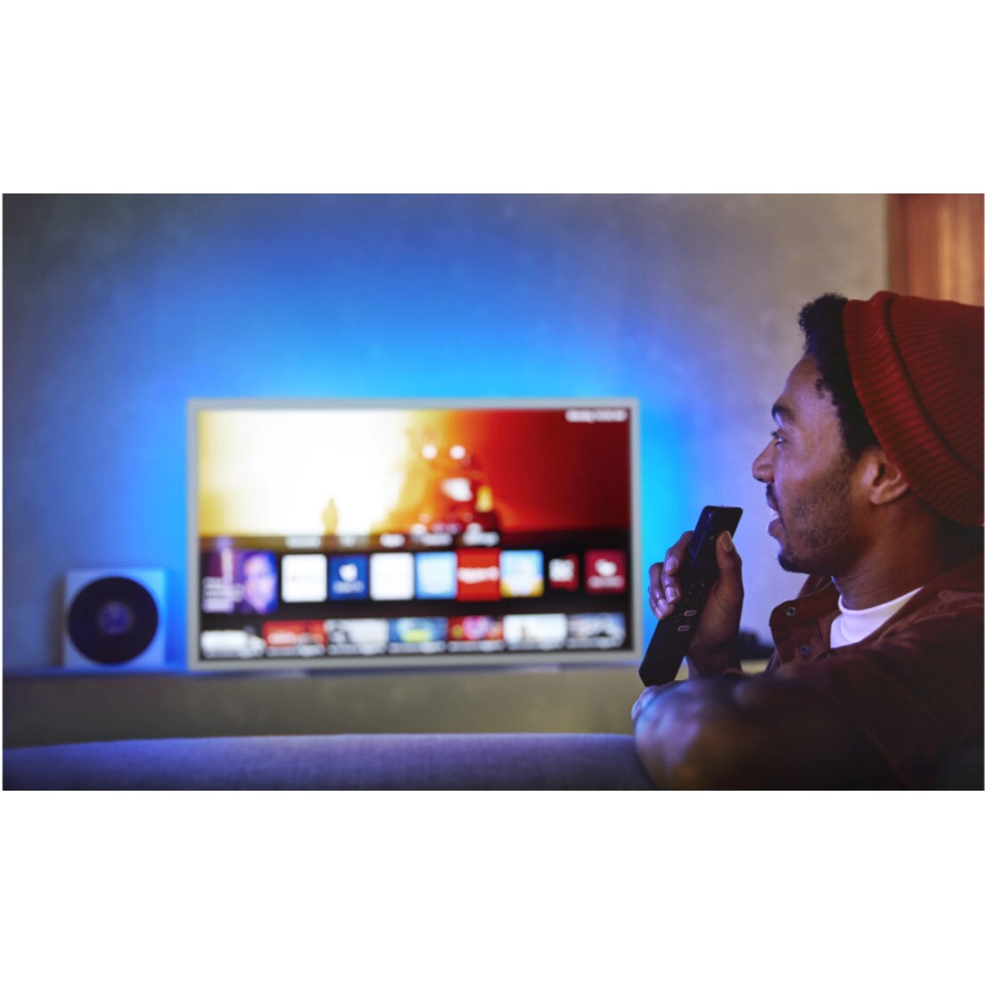 Televizor Philips Smart TV LED 4K UHD cu Sistem de Operare Saphi, Diagonala de 108 cm (43"), Alexa/Youtube/Netflix/Amazon, 3840 x 2160 Rezolutie, Lungime/Latime 16:9, HDR10+, Oglindire ecran, Argintiu