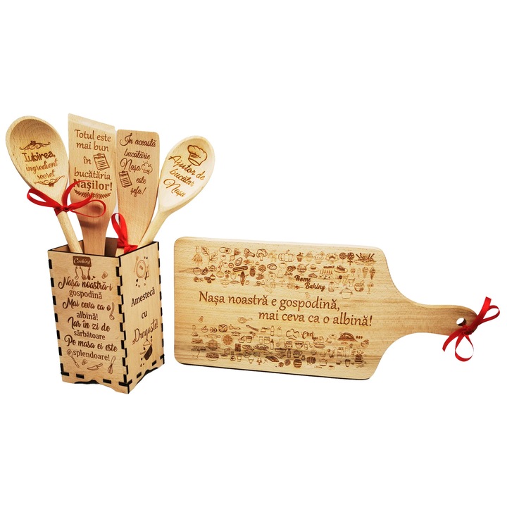 Set de bucatarie personalizat "Nasa noastra e gospodina", 6 piese - Tocator, linguri si spatule in cutie suport din lemn