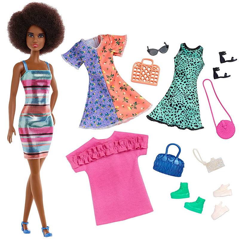 Set Papusa Barbie afro cu trei tinute de schimb cu accesorii, par negru, 3 ani+
