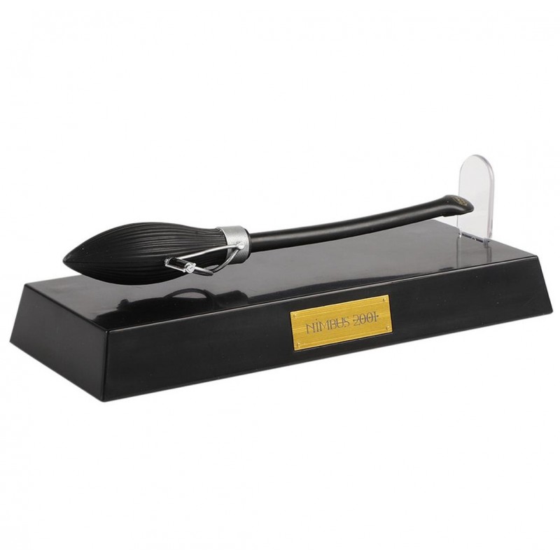 Pix Harry Potter Matura Nimbus 2001 Levitating