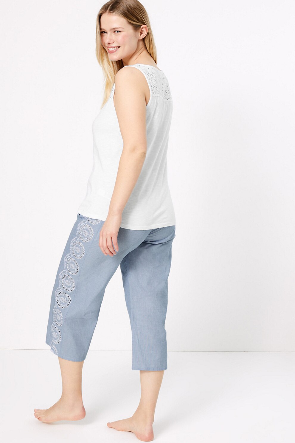 Marks & Spencer, Pijama fara maneci cu detalii brodate, Albastru prafuit/Alb