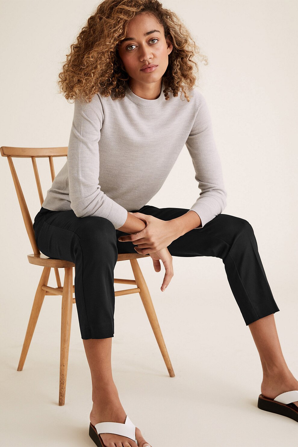 Marks & Spencer, Pantaloni chino slim fit Mia, Negru