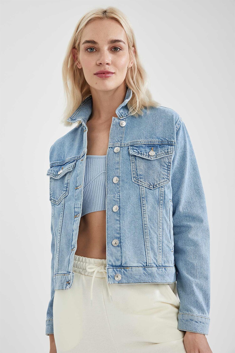 DeFacto, Jacheta de denim cu buzunare pe piept, Albastru deschis, 2XS