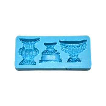 Forma de turnat din silicon DIY - 3 vaze antice, 12.5 x 5.6 x 1.3 cm Forma de turnat din silicon DIY - 3 vaze antice, 12.5 x 5.6 x 1.3 cm