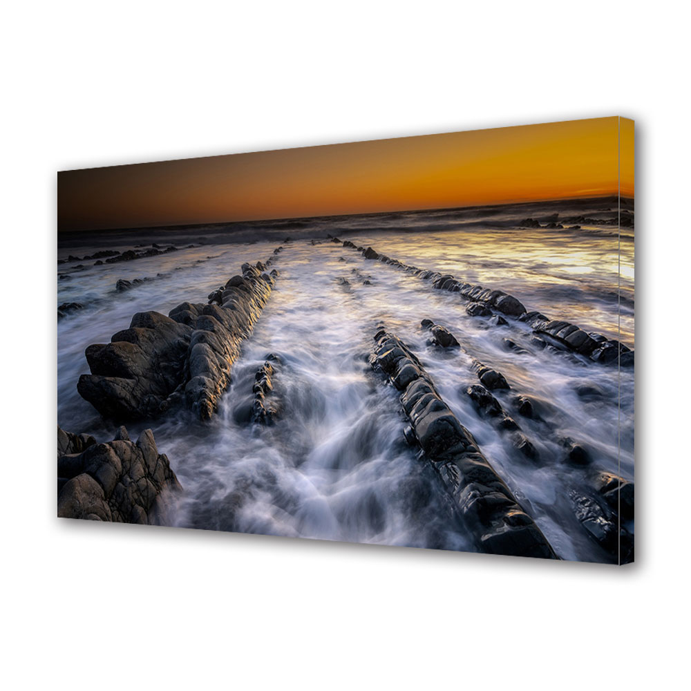 Tablou Canvas Premium ArtDeco, Ape furtunoase, Panza pe cadru de lemn, Decoratiuni Moderne pentru Casa, 70 x 100 cm